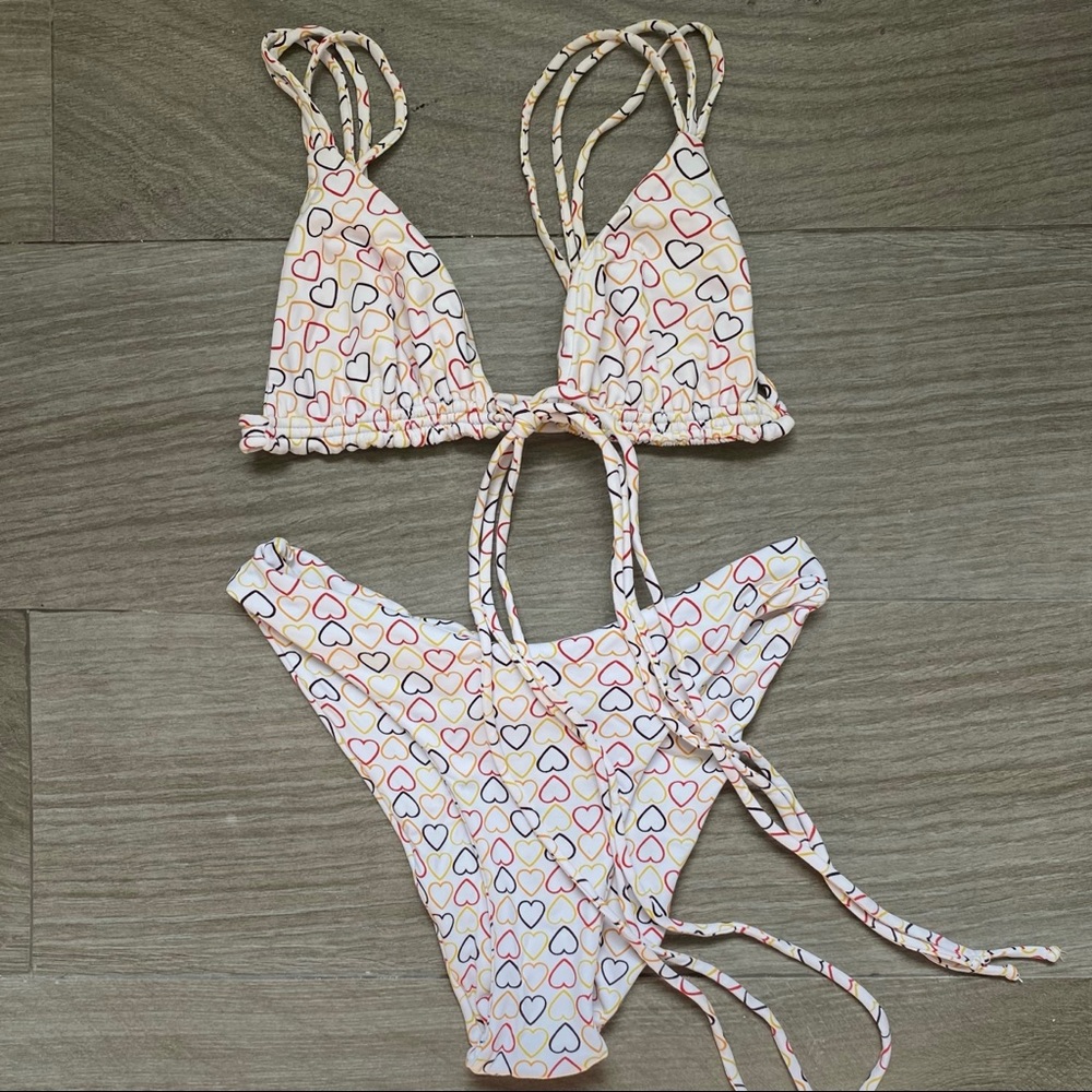 NEVER WORN - Maheli Heli Capri Set